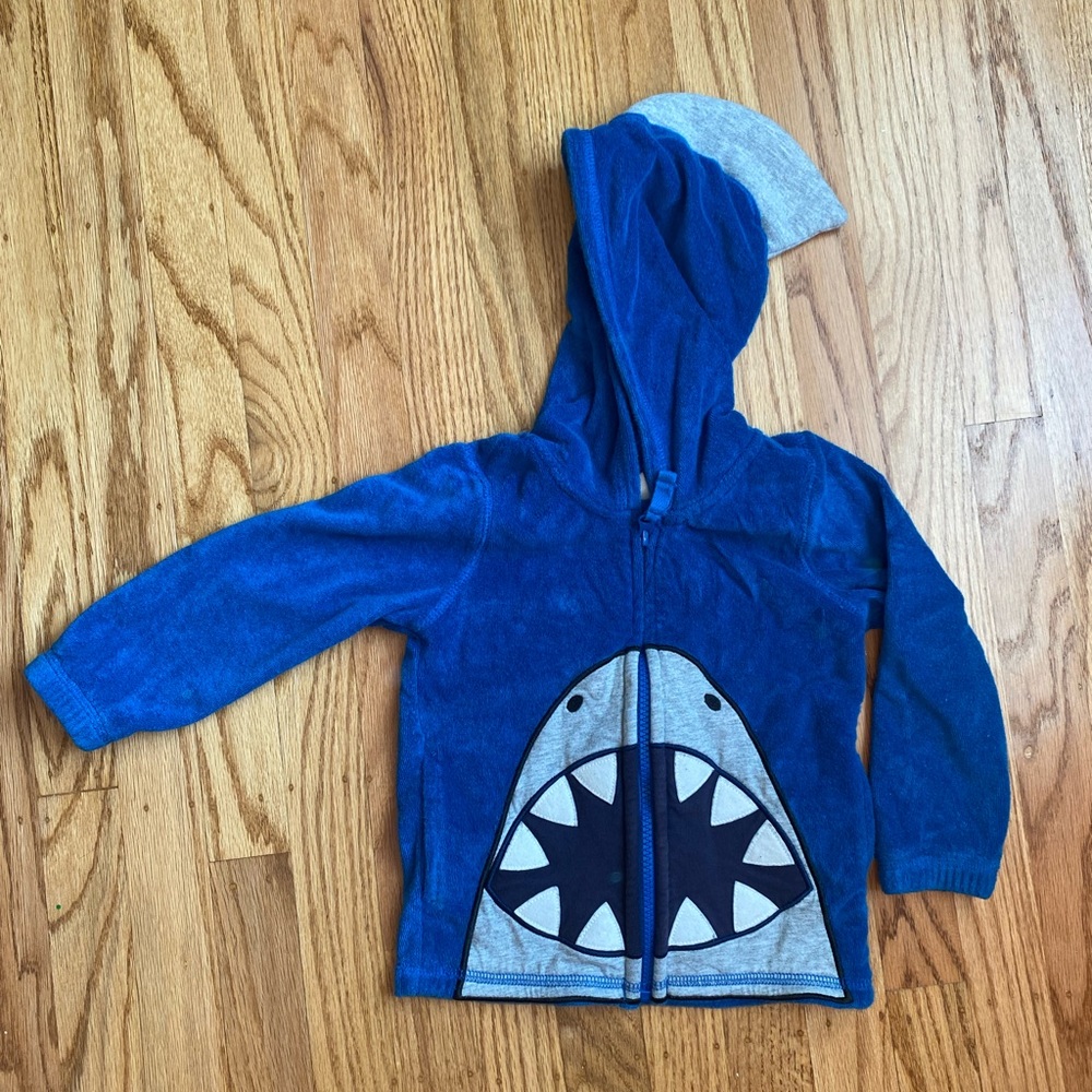 Hanna Andersson terry cloth shark swim coverup 3T